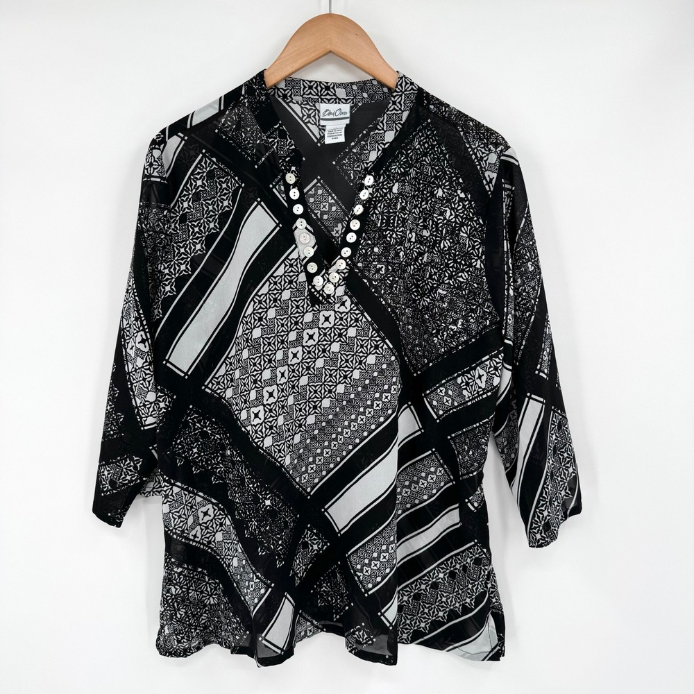 Bend Over Womens XL Black White Geometric‎ Sheer V-Neck 3/4 Sleeve Blouse